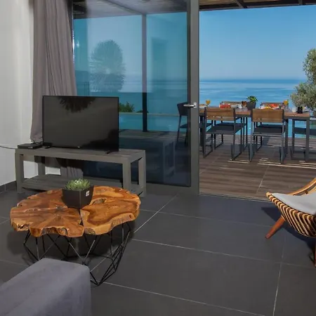 Villa Lefka With Private Infinity Pool & Panoramic Sea Views וילה *
