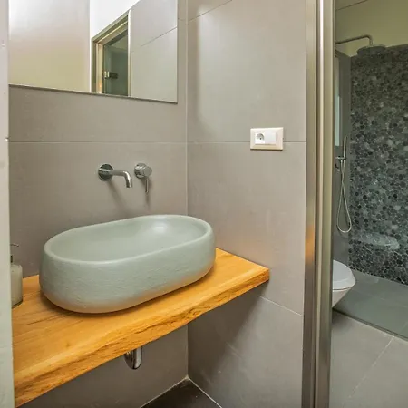 Villa Lefka With Private Infinity Pool & Panoramic Sea Views