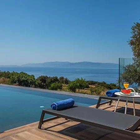 וילה Villa Lefka With Private Infinity Pool & Panoramic Sea Views *